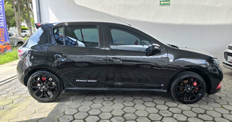 RENAULT SANDERO RS 2020 - Imagen 7