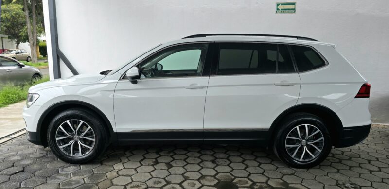VW TIGUAN COMFORTLINE 7 PAS 2018 - Imagen 6