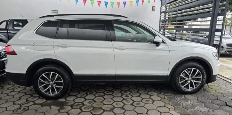 VW TIGUAN COMFORTLINE 7 PAS 2018 - Imagen 10
