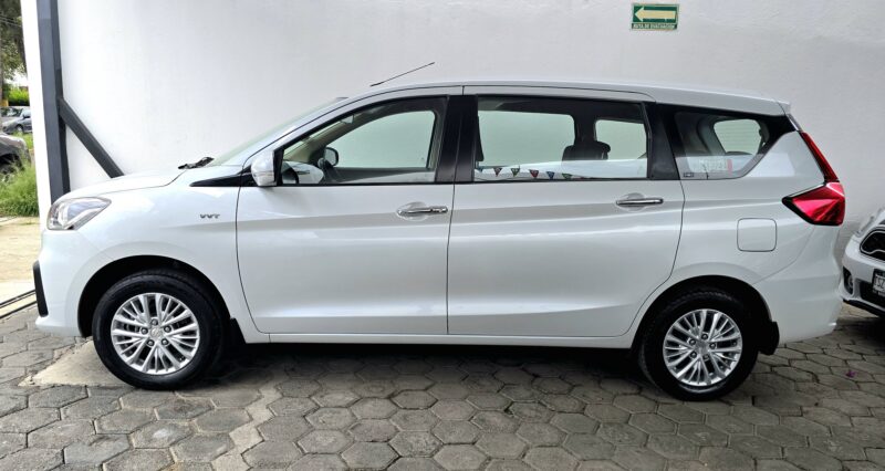 Suzuki Ertiga Glx 2020 - Imagen 3