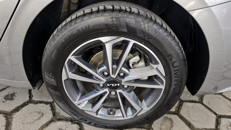 KIA FORTE EX 2023 - Imagen 15
