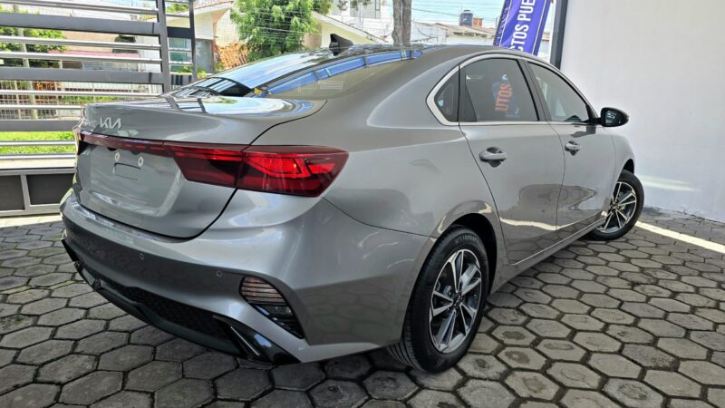 KIA FORTE EX 2023 - Imagen 6