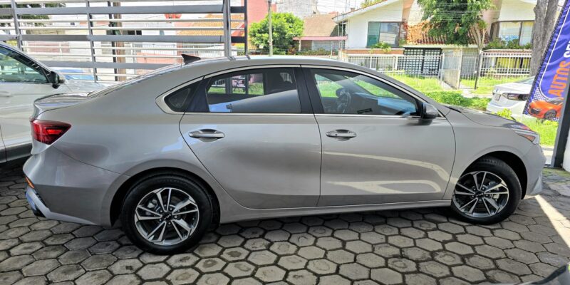 KIA FORTE EX 2023 - Imagen 7
