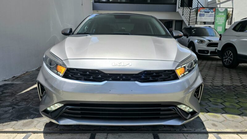 KIA FORTE EX 2023 - Imagen 9