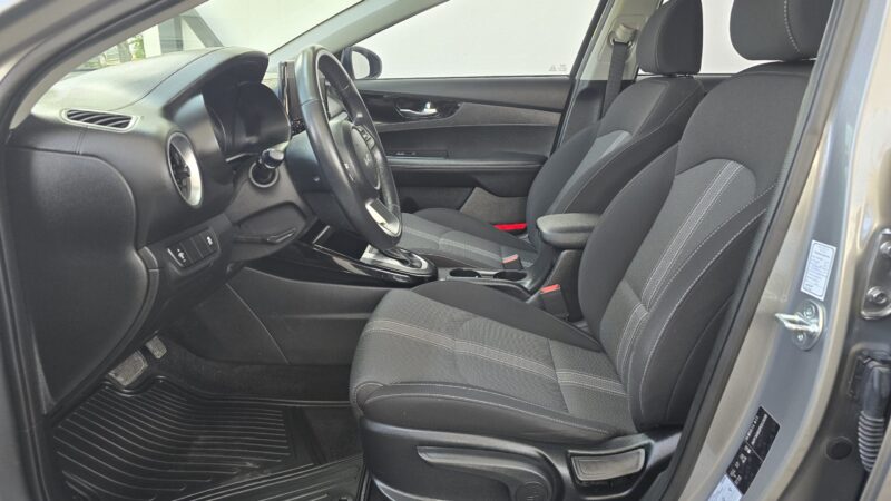 KIA FORTE EX 2023 - Imagen 11