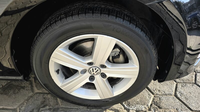 Volkswagen Golf Variant TDI 2016 - Imagen 18