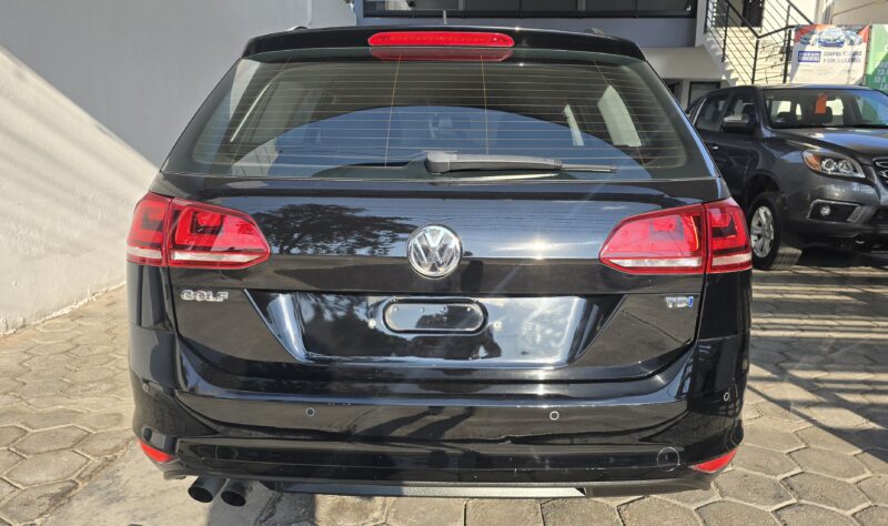 Volkswagen Golf Variant TDI 2016 - Imagen 5
