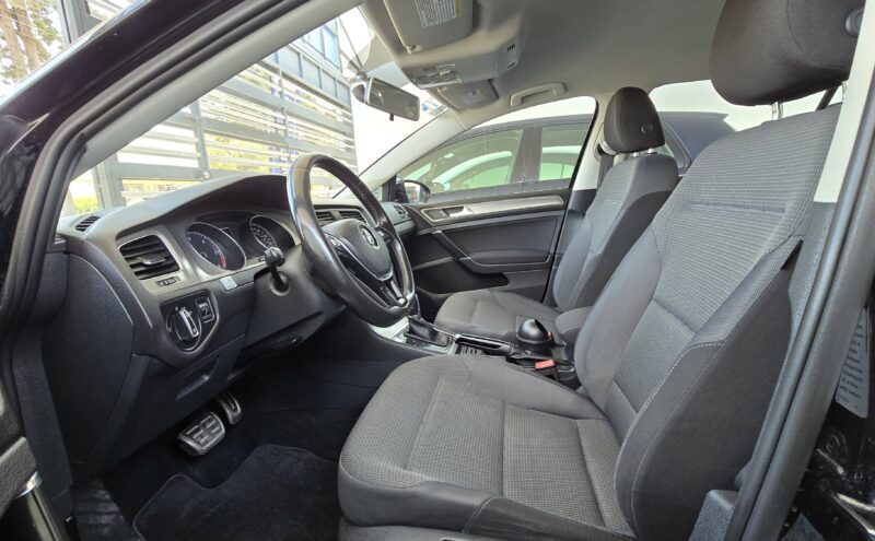 Volkswagen Golf Variant TDI 2016 - Imagen 11