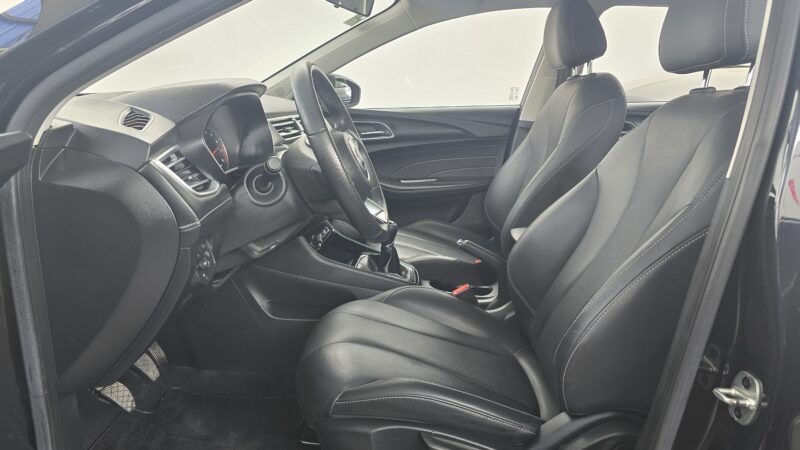 MG 5 EXCITE 2022 - Imagen 11