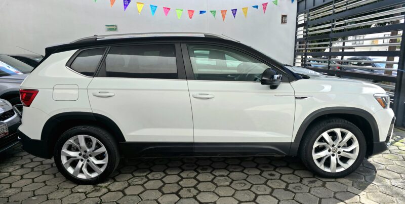 Volkswagen Taos 2021 - Imagen 7