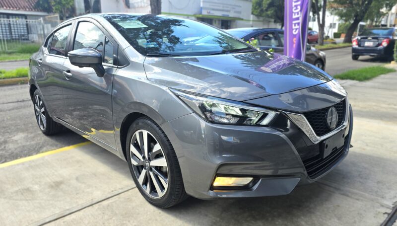 Nissan Versa Platinum 2021 - Imagen 8