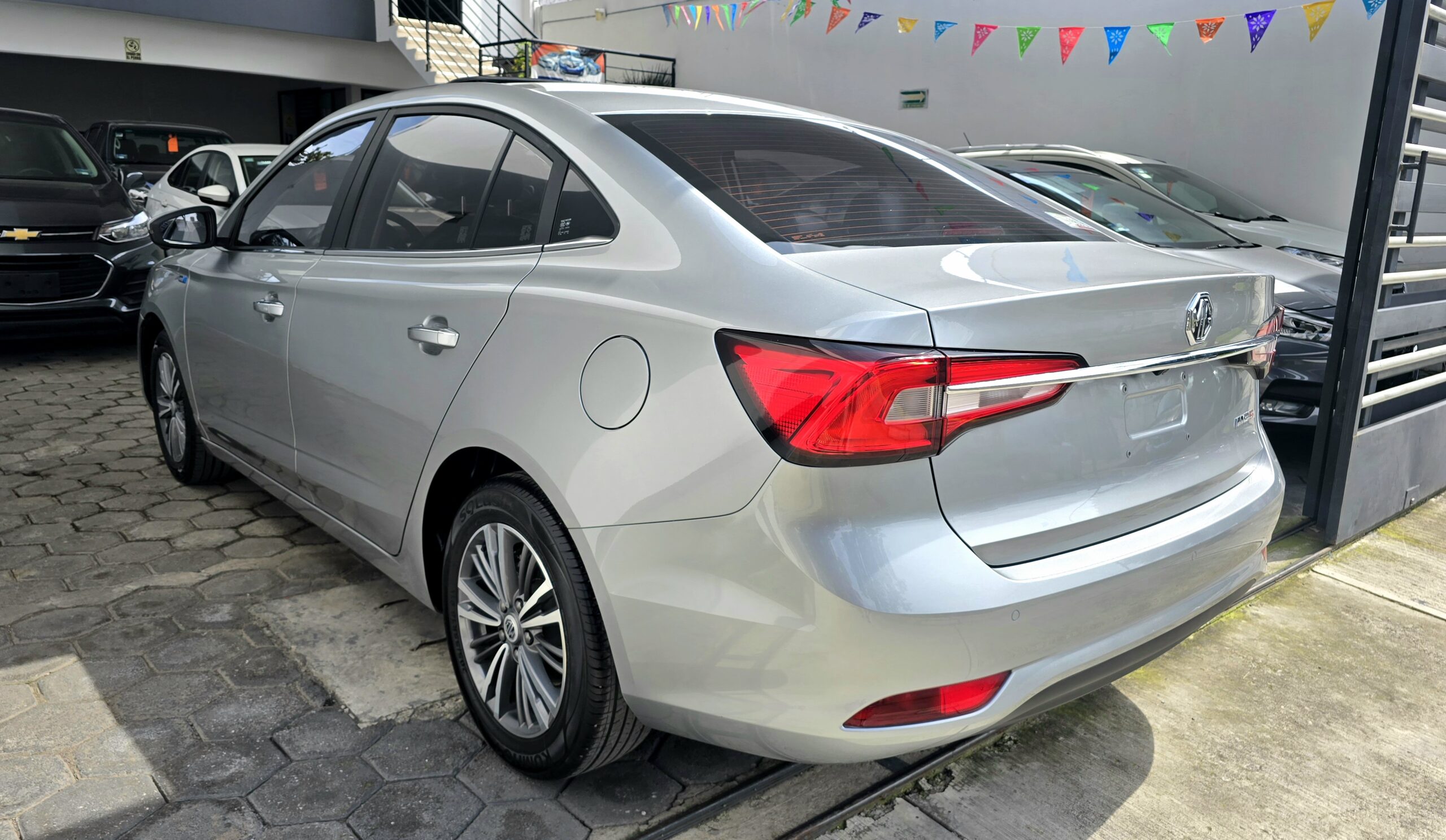 MG 5 Elegance 2024 - Imagen 3