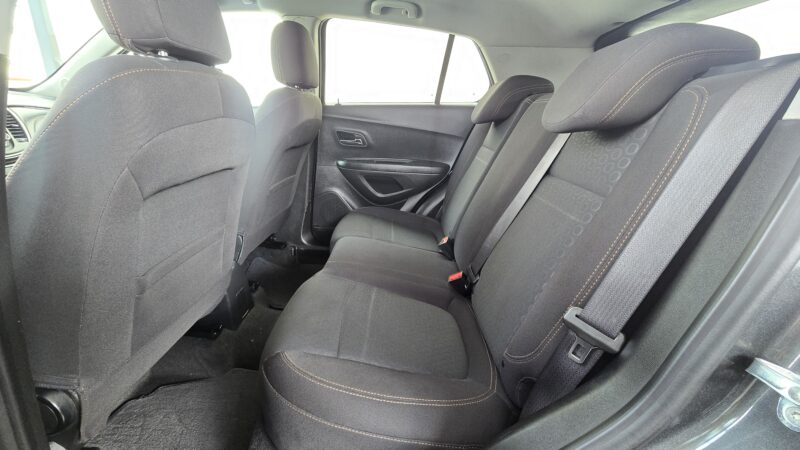 Chevrolet Trax Ls - Imagen 12