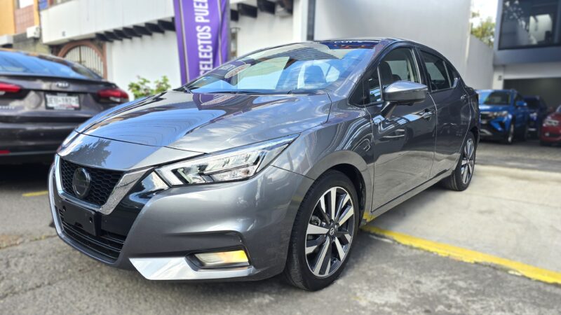 Nissan Versa 2021