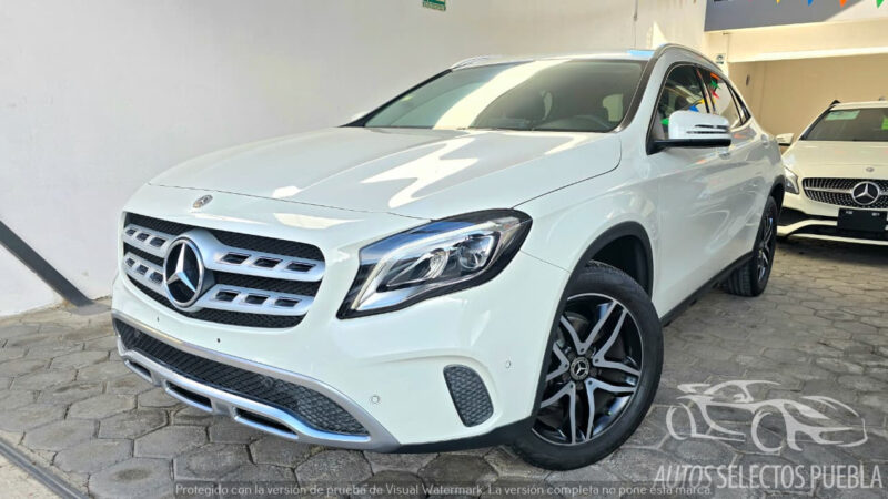 Mercedez Benz Gla200